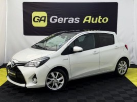 Toyota Yaris hatchback