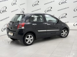 Toyota Yaris, 1.3 l., hečbekas | 1
