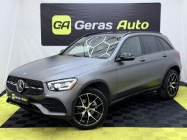 Mercedes-Benz GLC300