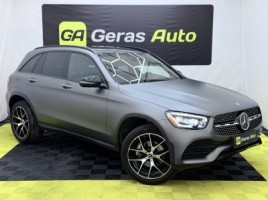 Mercedes-Benz GLC300, cross-country | 2