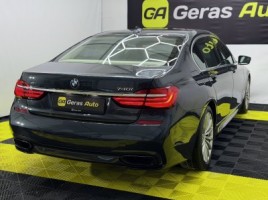 BMW 740 | 3