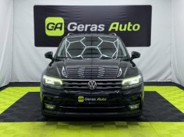 Volkswagen Tiguan | 2