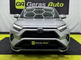 Toyota RAV4 | 1