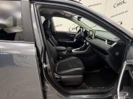 Toyota RAV4 | 3