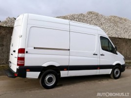 Mercedes-Benz | 2